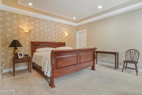 30 Pamela Lane Saratoga Springs NY 12866