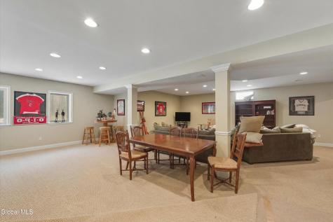 30 Pamela Lane Saratoga Springs NY 12866