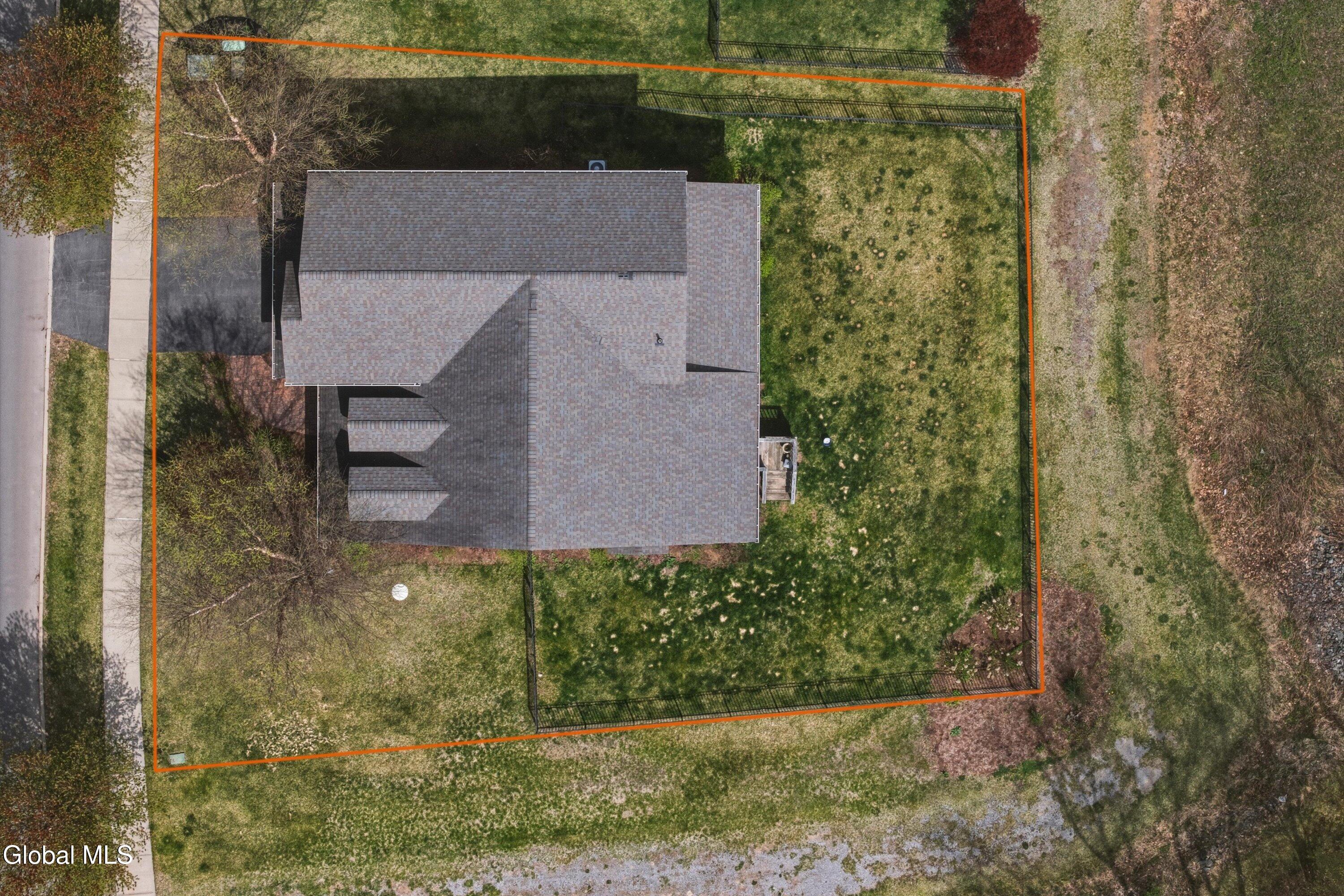 30 Pamela Lane Saratoga Springs NY 12866
