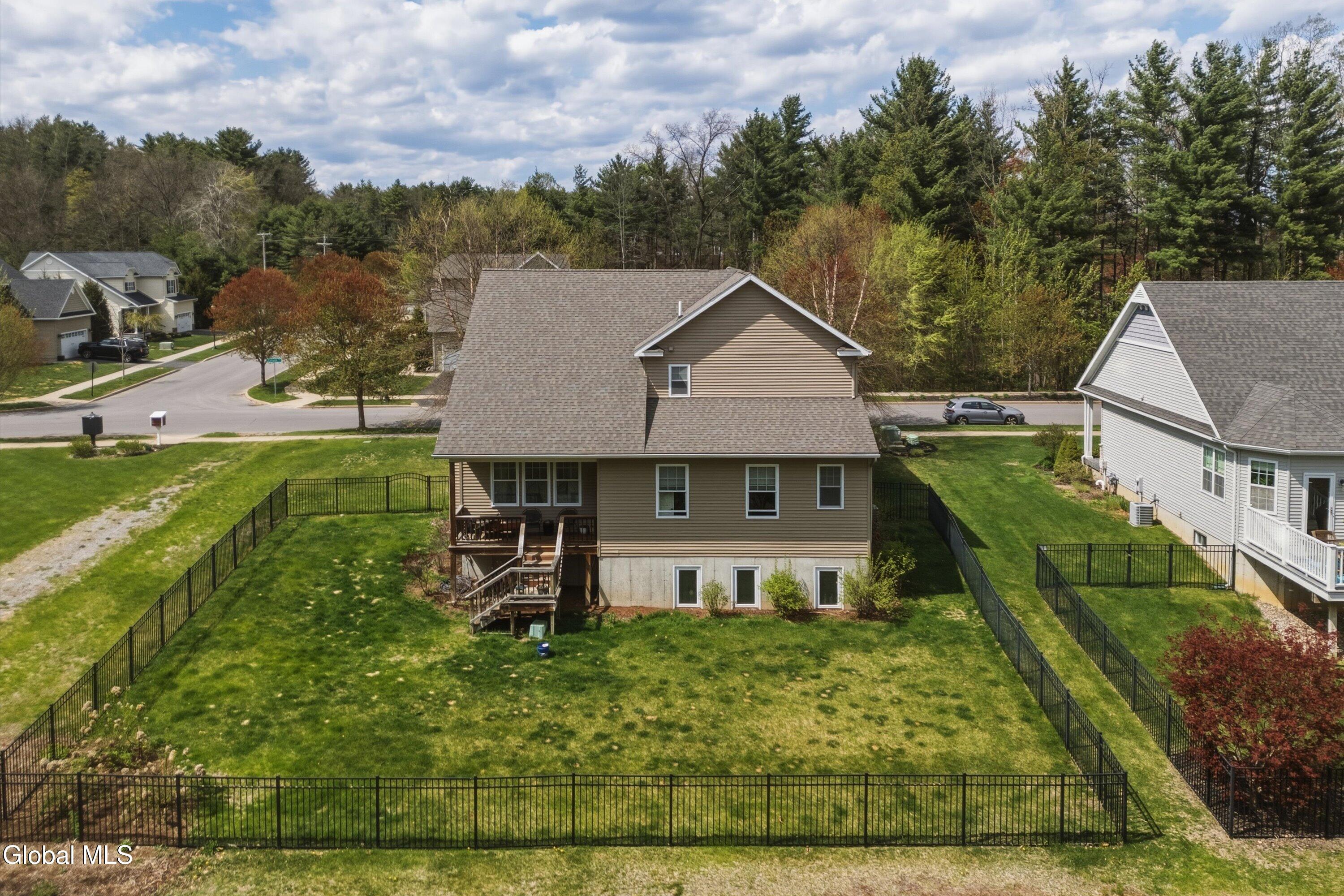 30 Pamela Lane Saratoga Springs NY 12866