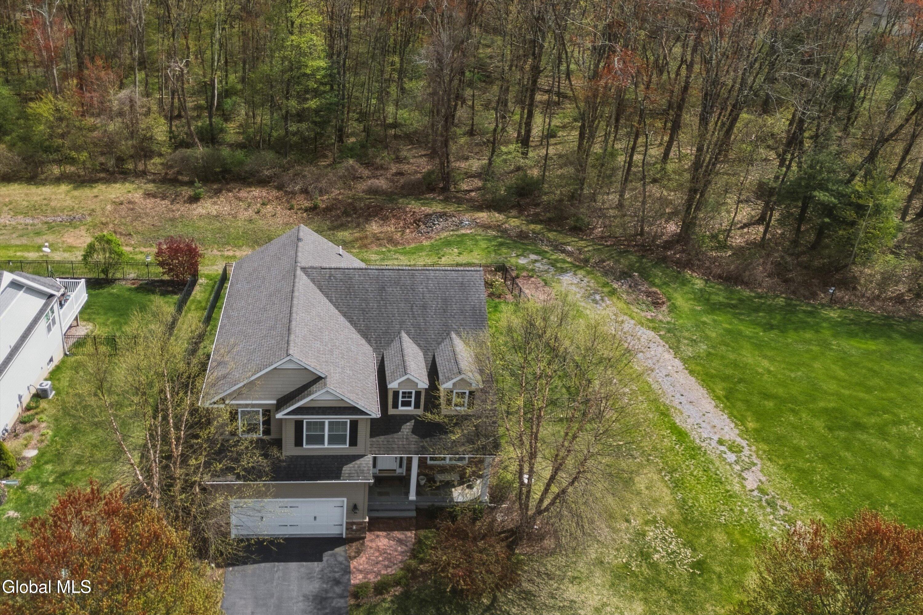 30 Pamela Lane Saratoga Springs NY 12866