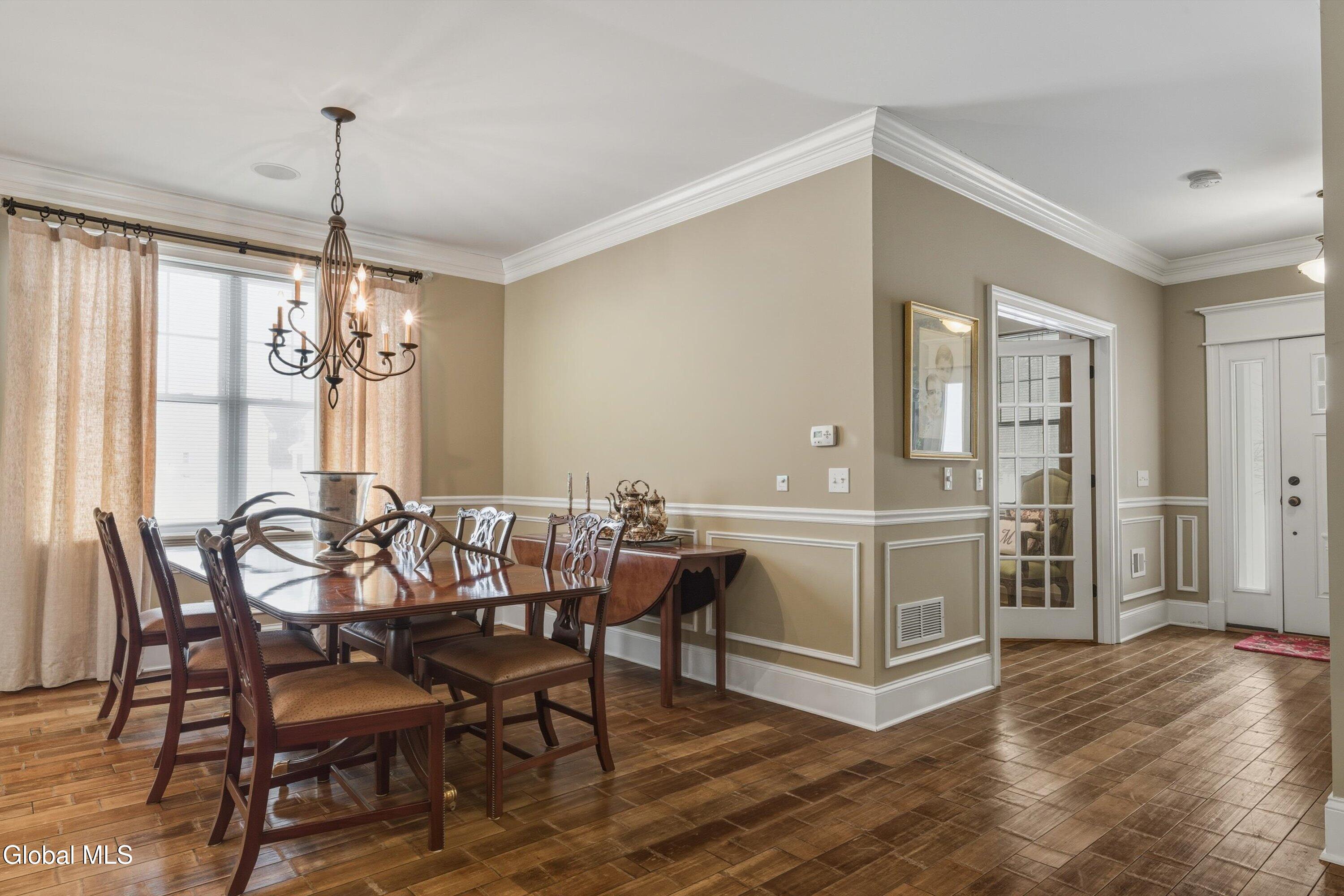 30 Pamela Lane Saratoga Springs NY 12866