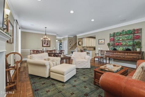 30 Pamela Lane Saratoga Springs NY 12866