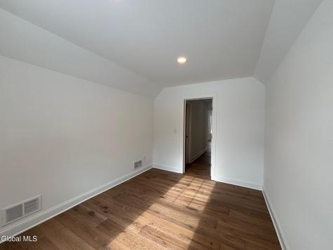 28 Eastpointe Drive Wilton NY 12866