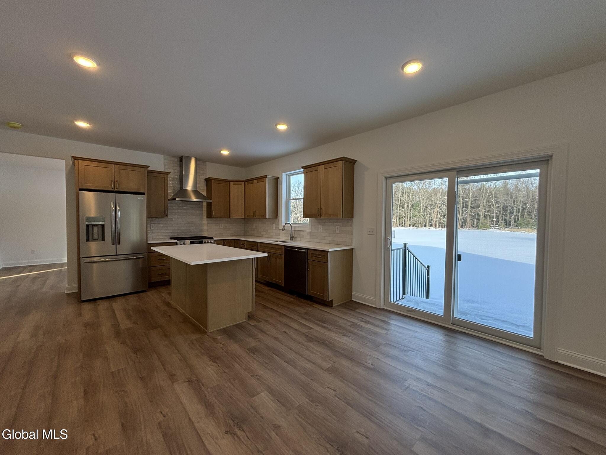 28 Eastpointe Drive Wilton NY 12866