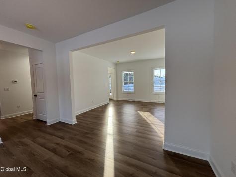 28 Eastpointe Drive Wilton NY 12866