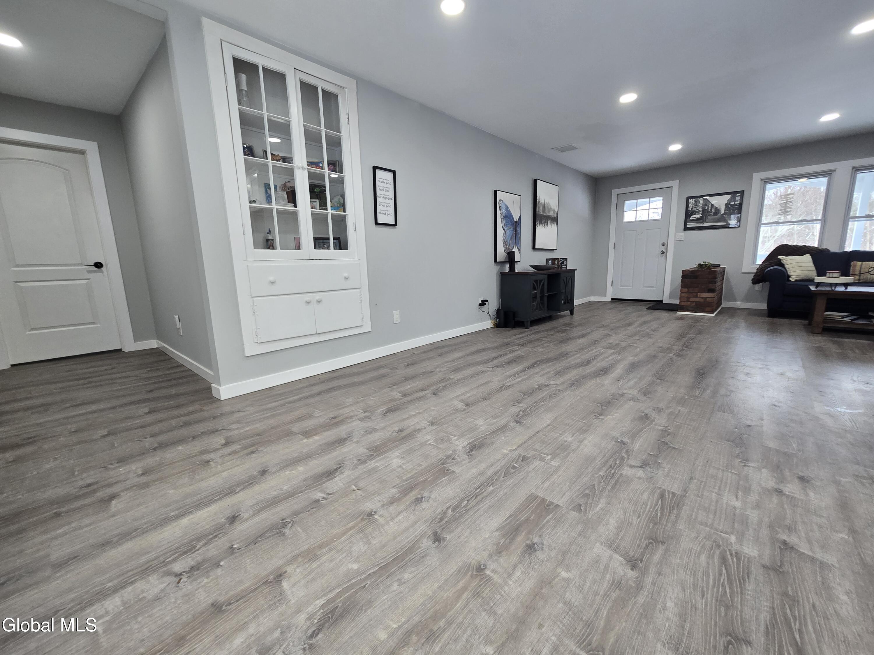 966 Thacher Park Road Voorheesville NY 12186
