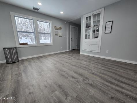 966 Thacher Park Road Voorheesville NY 12186