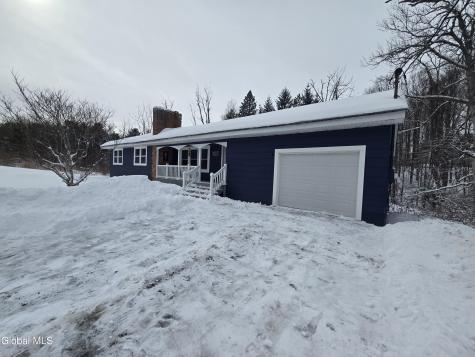 966 Thacher Park Road Voorheesville NY 12186