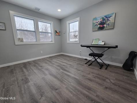 966 Thacher Park Road Voorheesville NY 12186