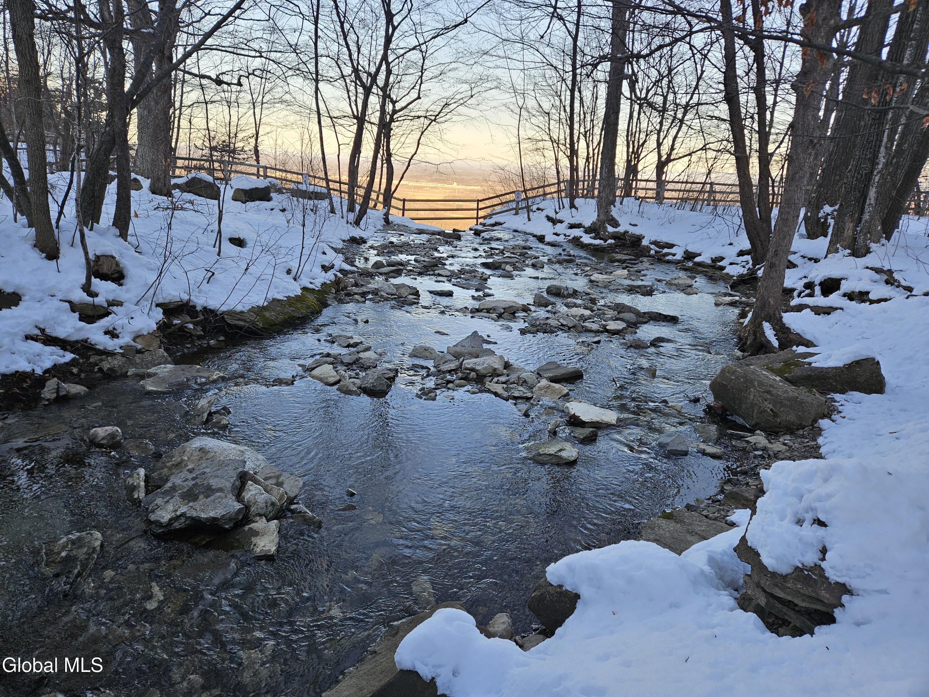 966 Thacher Park Road Voorheesville NY 12186