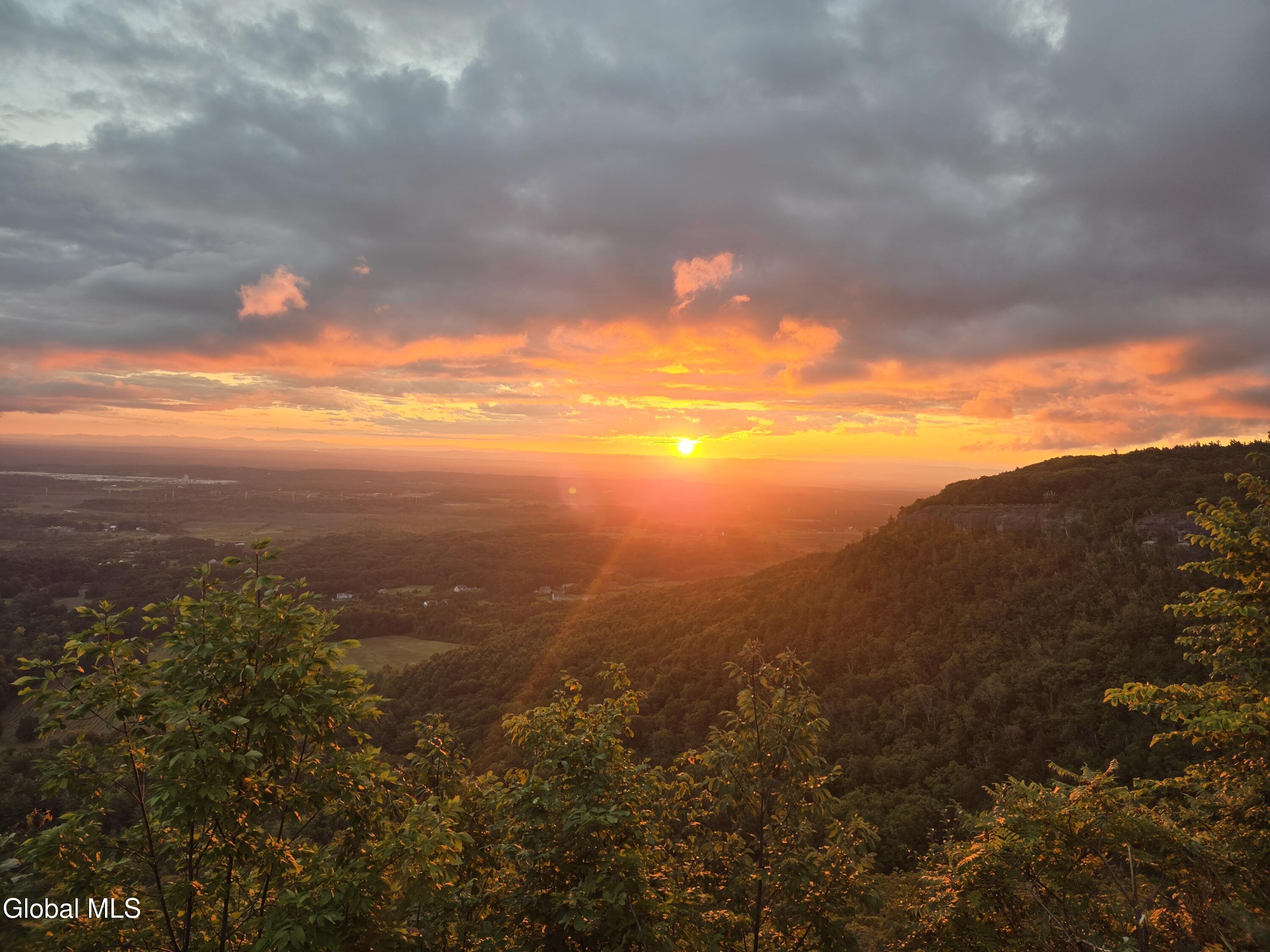 966 Thacher Park Road Voorheesville NY 12186