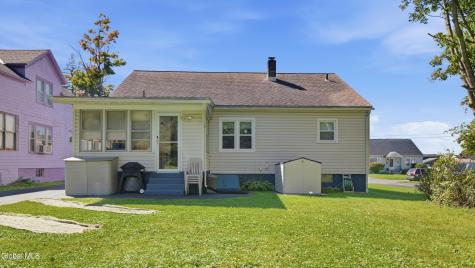 43 Wilkes Avenue Amsterdam NY 12010