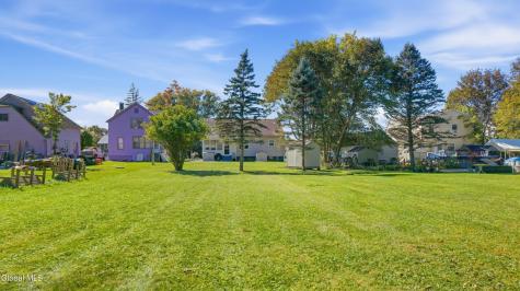 43 Wilkes Avenue Amsterdam NY 12010