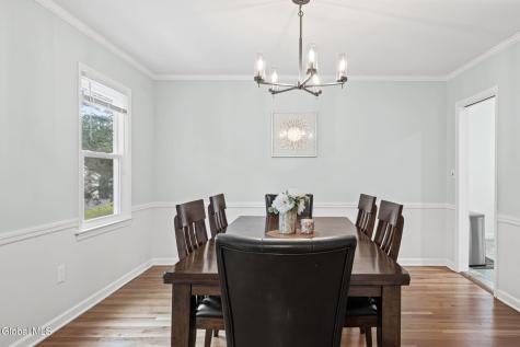 2279 Pine Ridge Road Niskayuna NY 12309