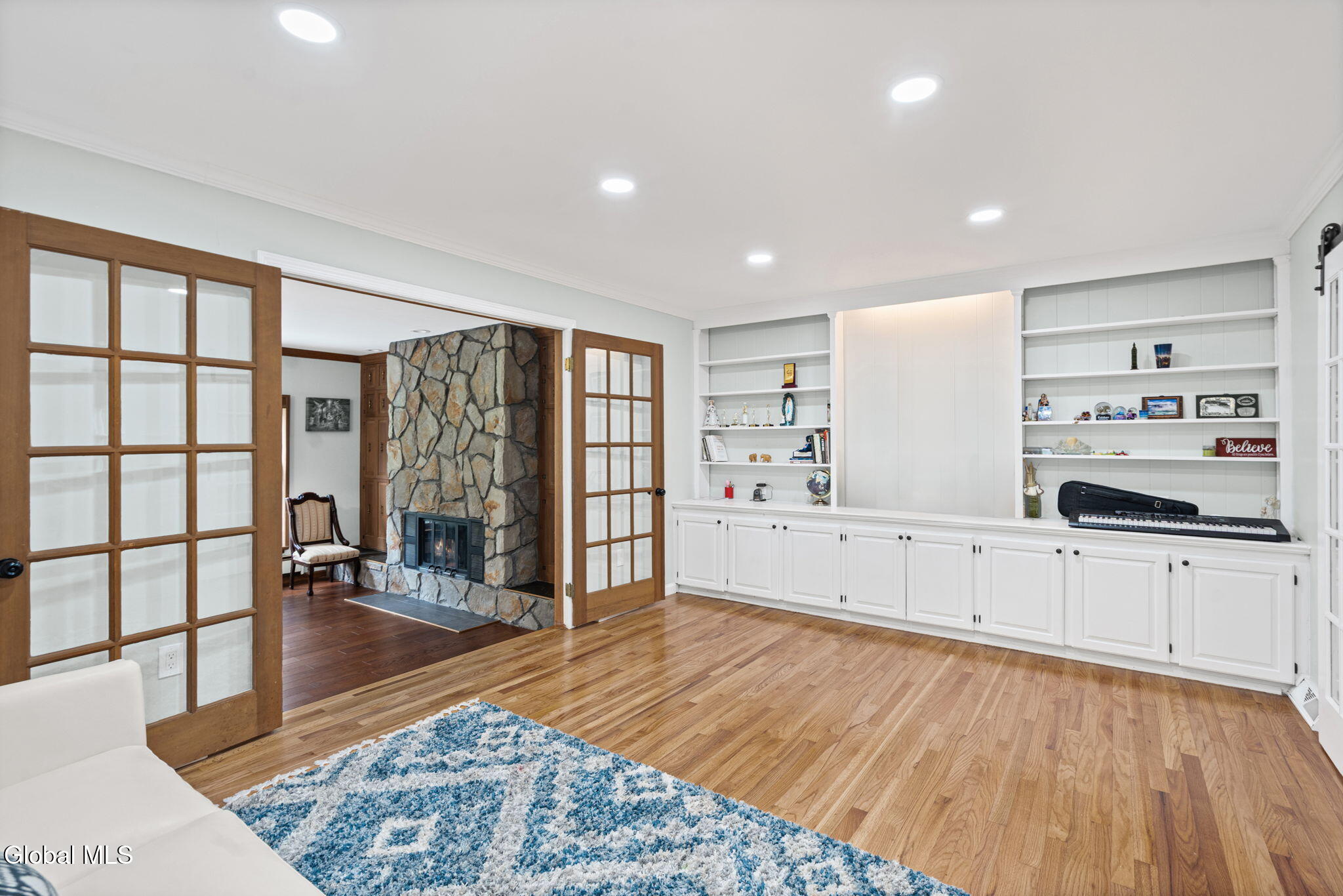 2279 Pine Ridge Road Niskayuna NY 12309