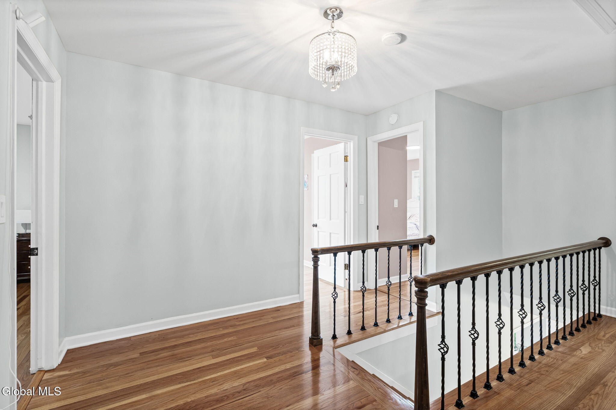 2279 Pine Ridge Road Niskayuna NY 12309