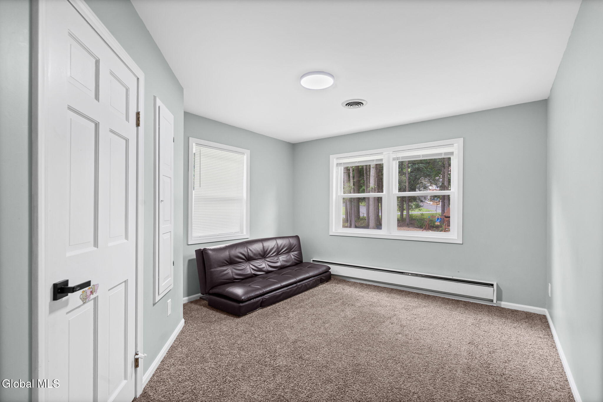 2279 Pine Ridge Road Niskayuna NY 12309