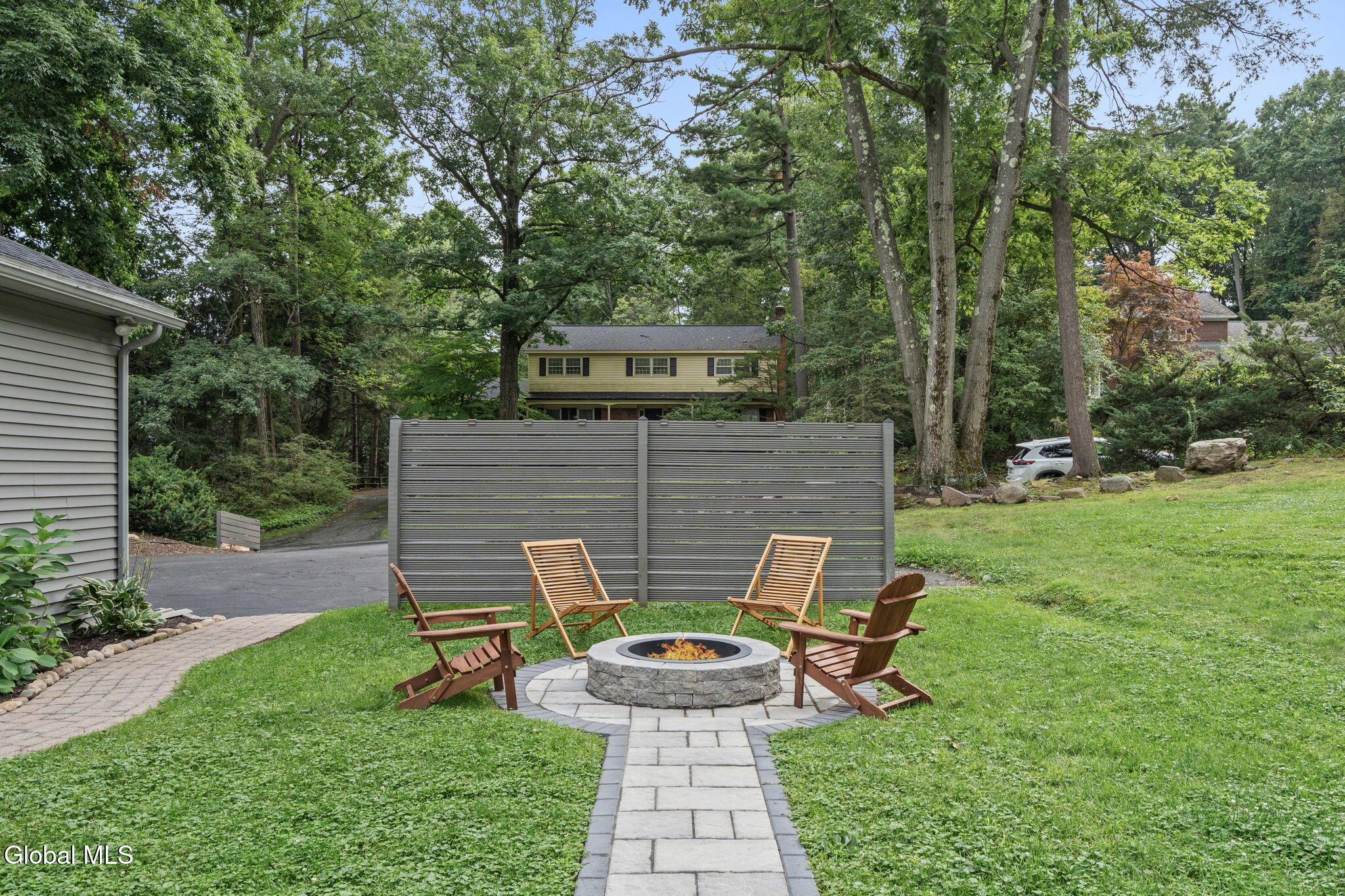 2279 Pine Ridge Road Niskayuna NY 12309