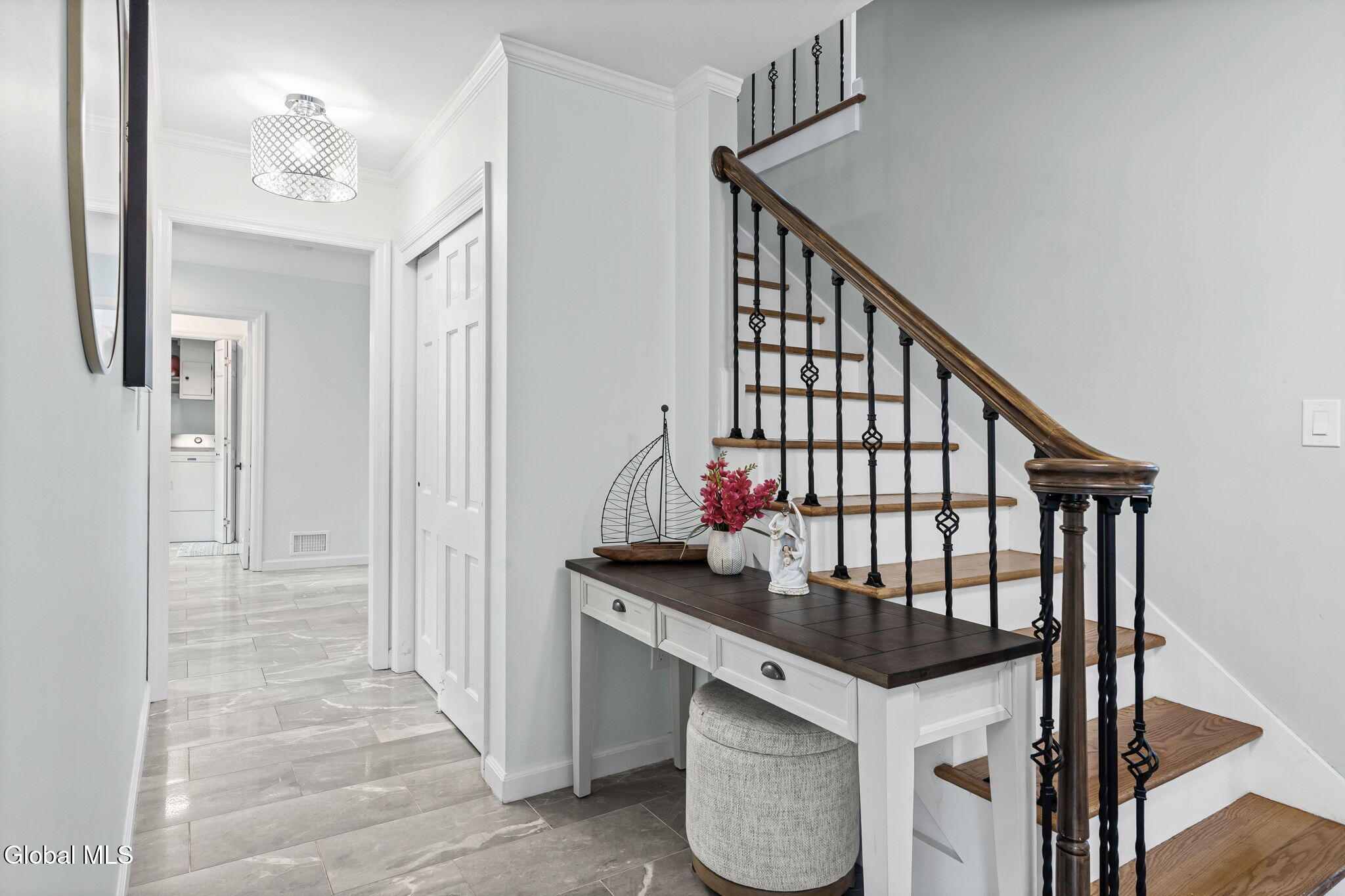2279 Pine Ridge Road Niskayuna NY 12309
