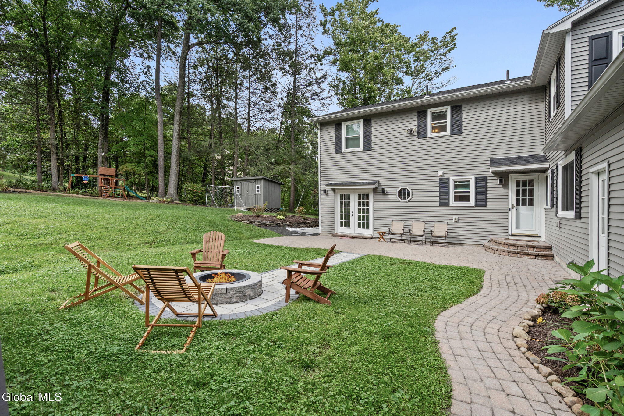 2279 Pine Ridge Road Niskayuna NY 12309