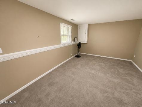 23 Mcdonald Drive Cohoes NY 12047