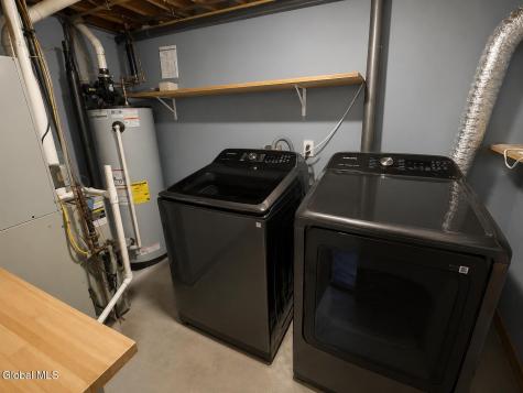 23 Mcdonald Drive Cohoes NY 12047