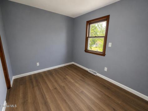 23 Mcdonald Drive Cohoes NY 12047