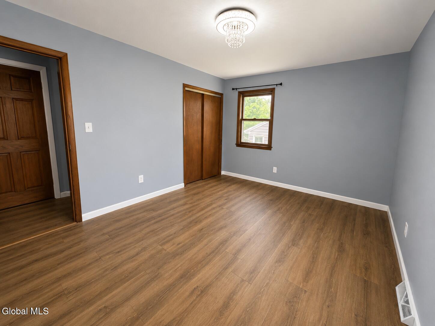 23 Mcdonald Drive Cohoes NY 12047