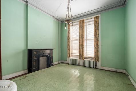 93 Ten Broeck Street Albany NY 12210