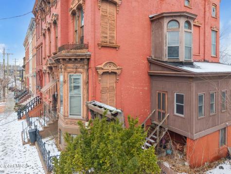 93 Ten Broeck Street Albany NY 12210