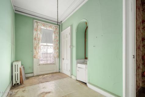 93 Ten Broeck Street Albany NY 12210