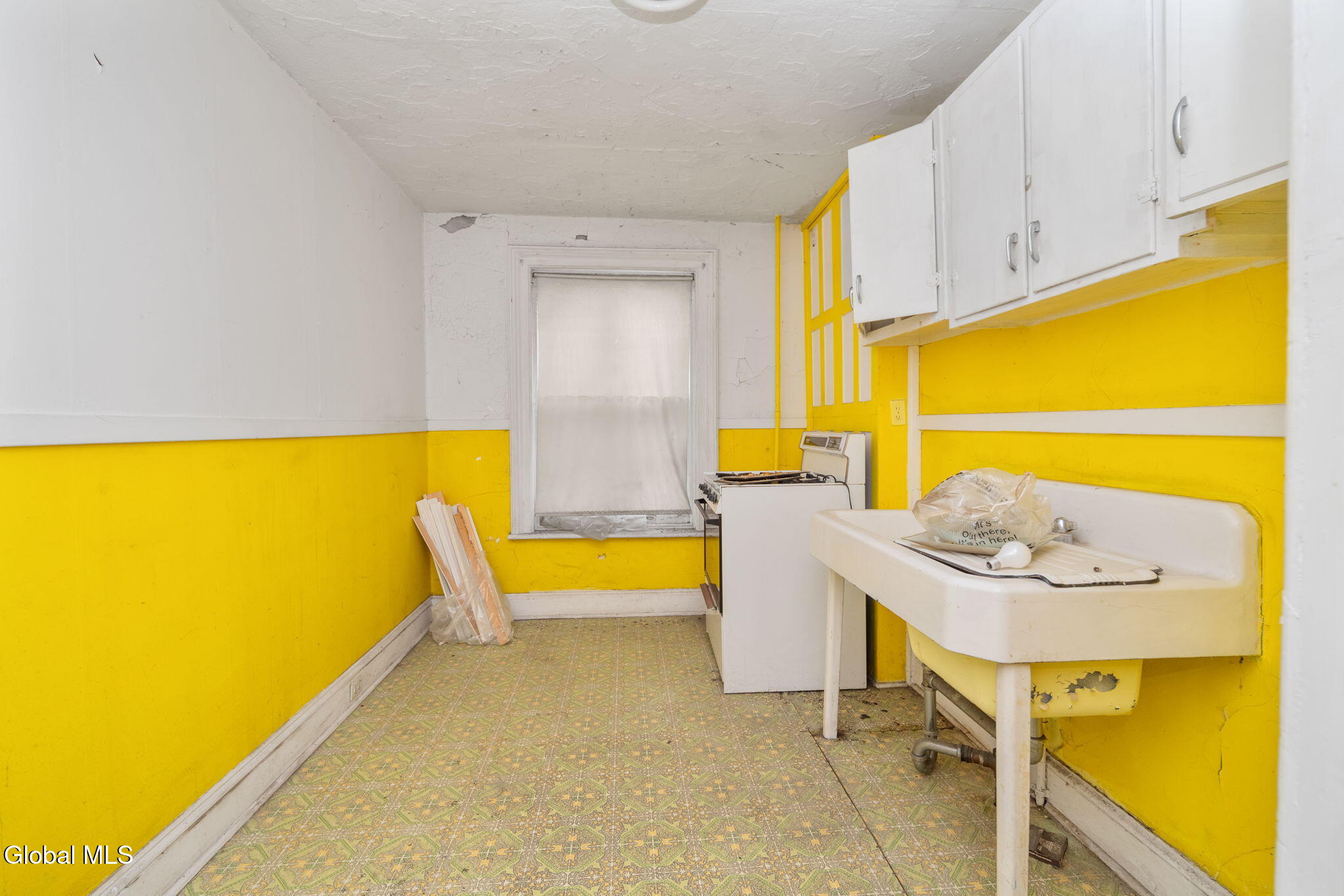 93 Ten Broeck Street Albany NY 12210