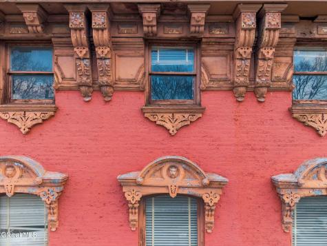 93 Ten Broeck Street Albany NY 12210