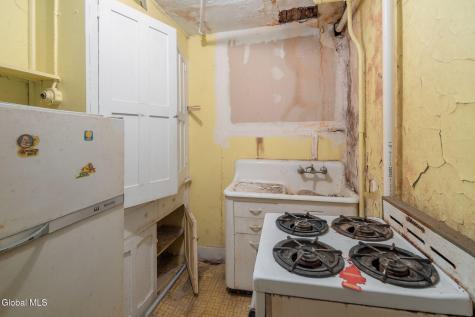 93 Ten Broeck Street Albany NY 12210