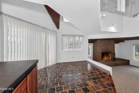 4 E Van Leuven Drive Rensselaer NY 12144