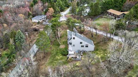 4 E Van Leuven Drive Rensselaer NY 12144