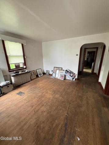 1833 Avenue A Schenectady NY 12308