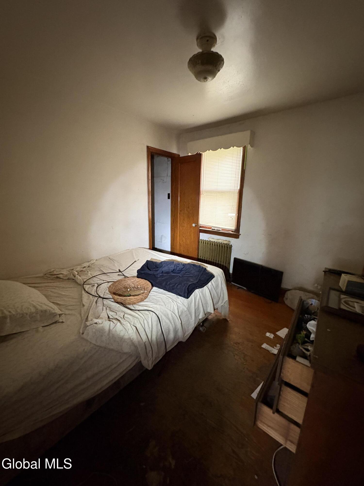 1833 Avenue A Schenectady NY 12308
