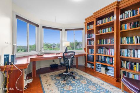8 Fox Glove Court Wynantskill NY 12198