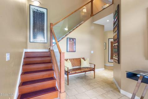 8 Fox Glove Court Wynantskill NY 12198