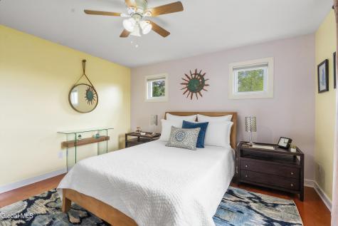 8 Fox Glove Court Wynantskill NY 12198