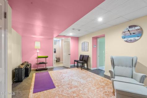 8 Fox Glove Court Wynantskill NY 12198