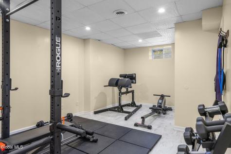 8 Fox Glove Court Wynantskill NY 12198