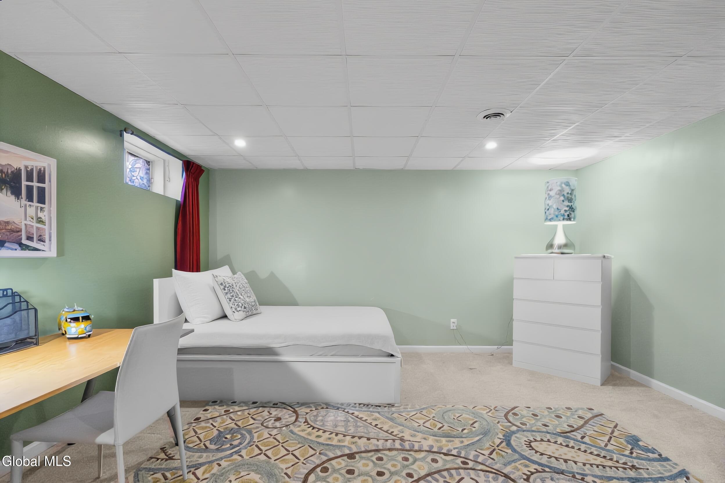 8 Fox Glove Court Wynantskill NY 12198
