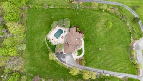 8 Fox Glove Court Wynantskill NY 12198