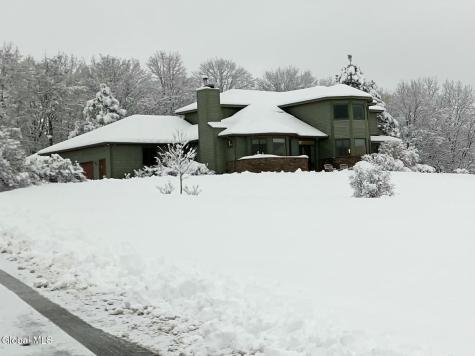 8 Fox Glove Court Wynantskill NY 12198