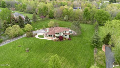 8 Fox Glove Court Wynantskill NY 12198