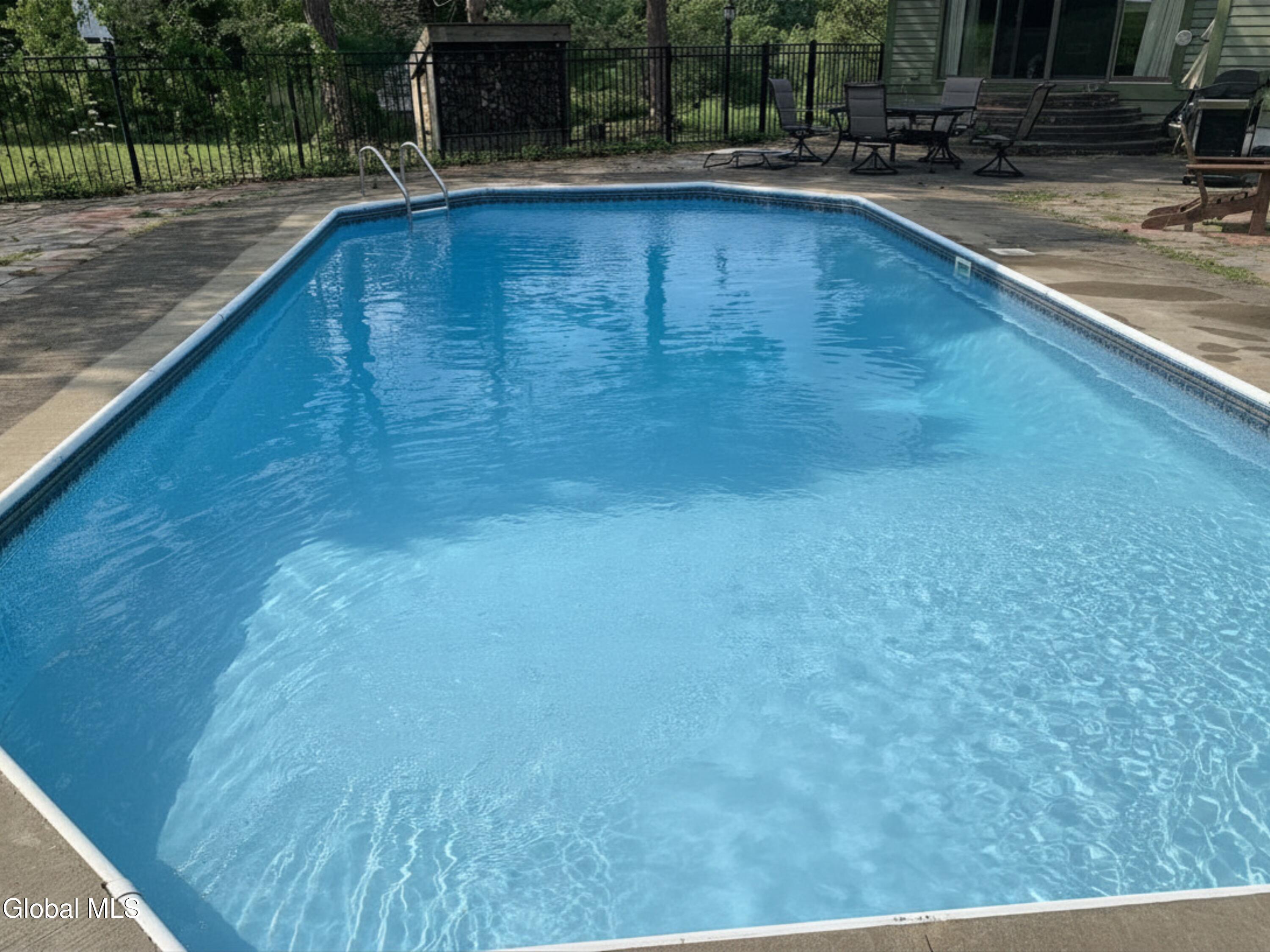 8 Fox Glove Court Wynantskill NY 12198