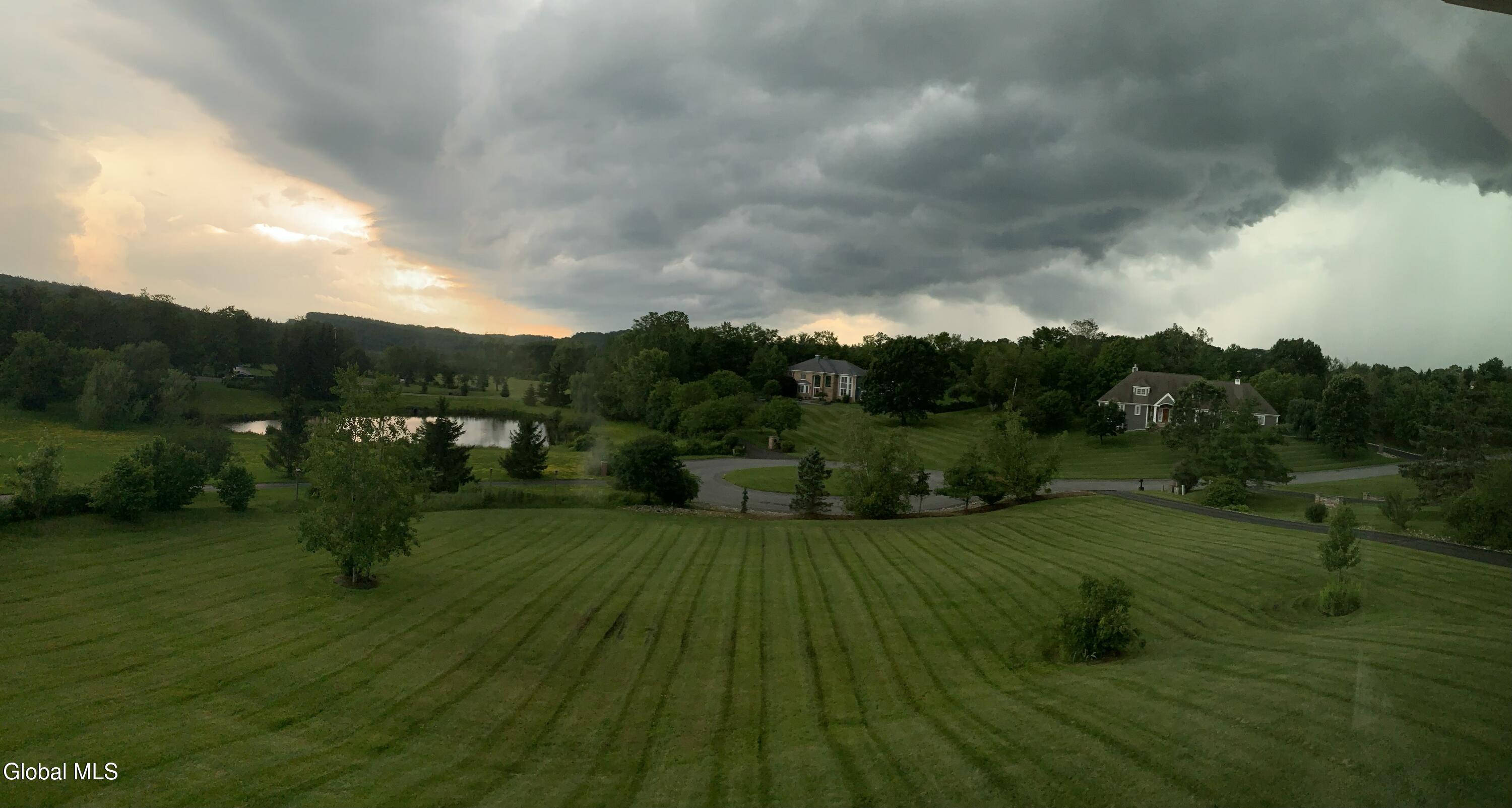 8 Fox Glove Court Wynantskill NY 12198